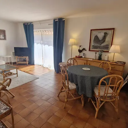 2p Climatise Avec Wifi, Piscine, Parking Prive, Proche Plages Et Centre - Fr-1-780-1 Sainte-Maxime